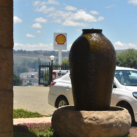 Protea Hotel By Marriott Harrismith Montrose Buitenkant foto