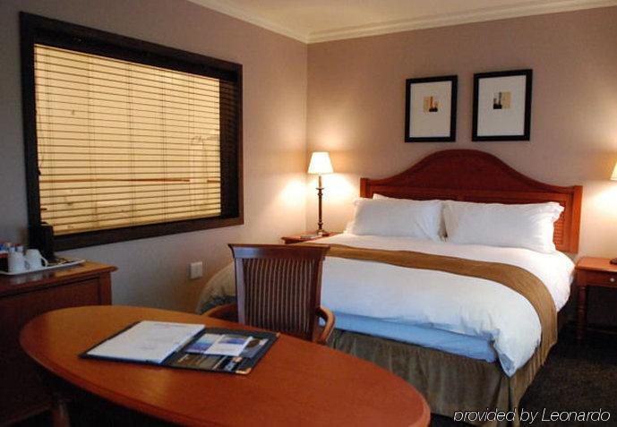 Protea Hotel By Marriott Harrismith Montrose Buitenkant foto